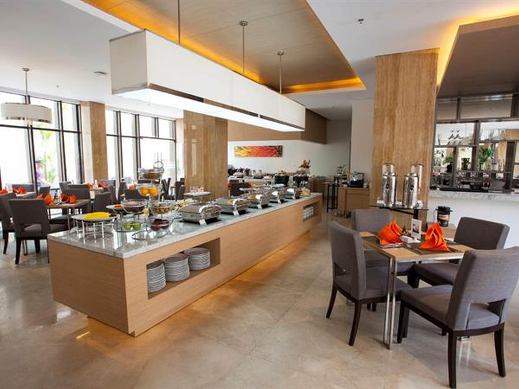 Citadines Connect Airport Jakarta Tangerang Esterno foto